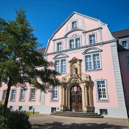 Historisches Deluxe Apartment Im Marianum Neuss Eksteriør bilde