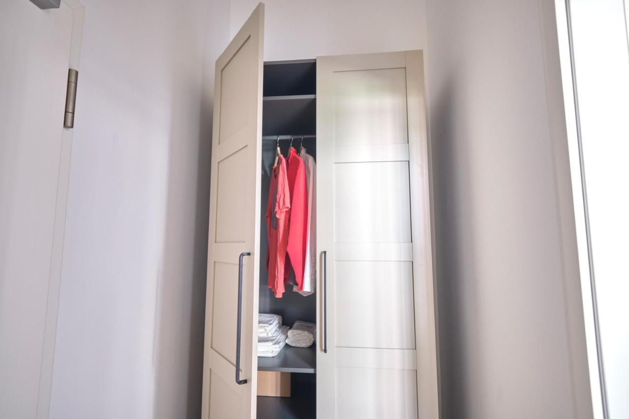 Historisches Deluxe Apartment Im Marianum Neuss Eksteriør bilde