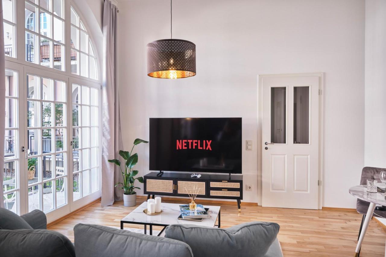 Historisches Deluxe Apartment Im Marianum Neuss Eksteriør bilde